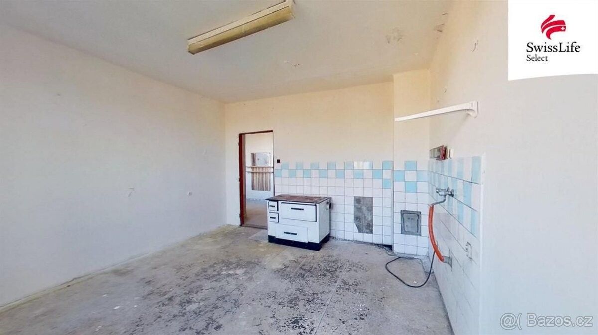 Prodej dům - Chvaletice, 533 12, 70 m²