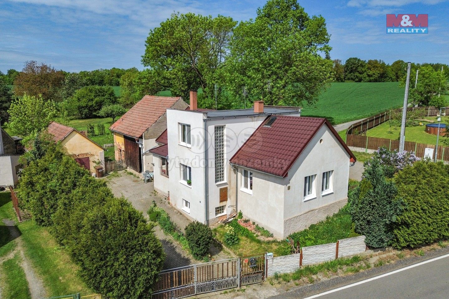 Rodinné domy, Lučiště, Spálené Poříčí, 105 m²