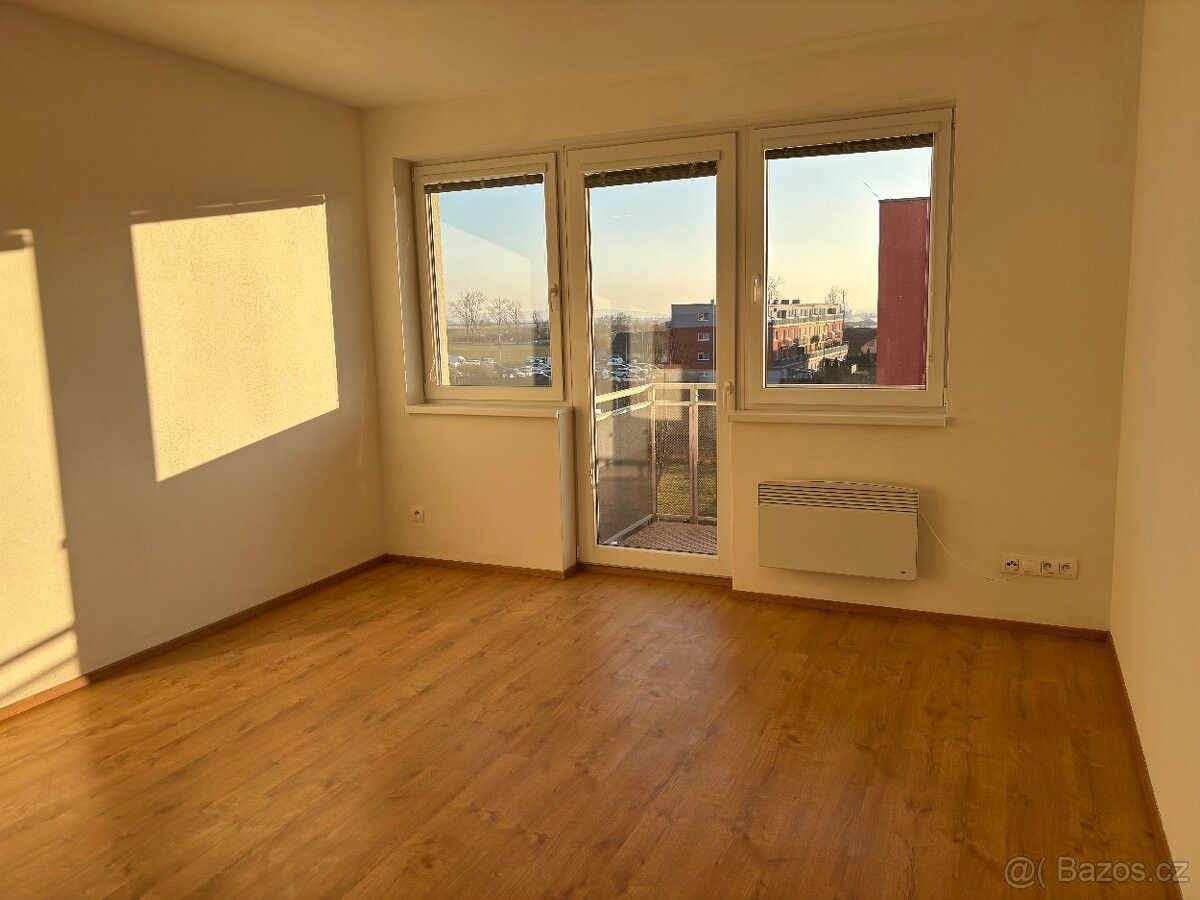 Pronájem byt 1+kk - Brno, 627 00, 30 m²