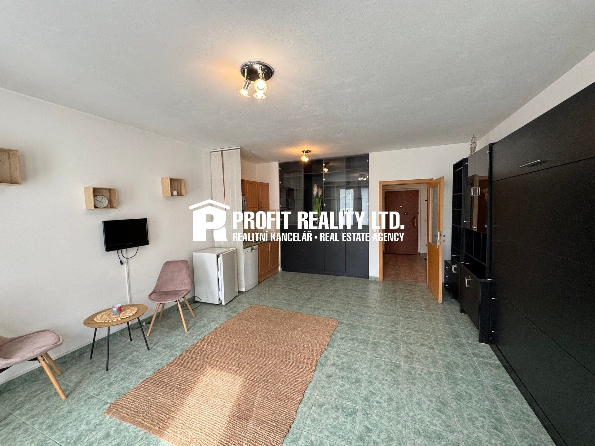 1+kk, Počernická, Praha, 37 m²