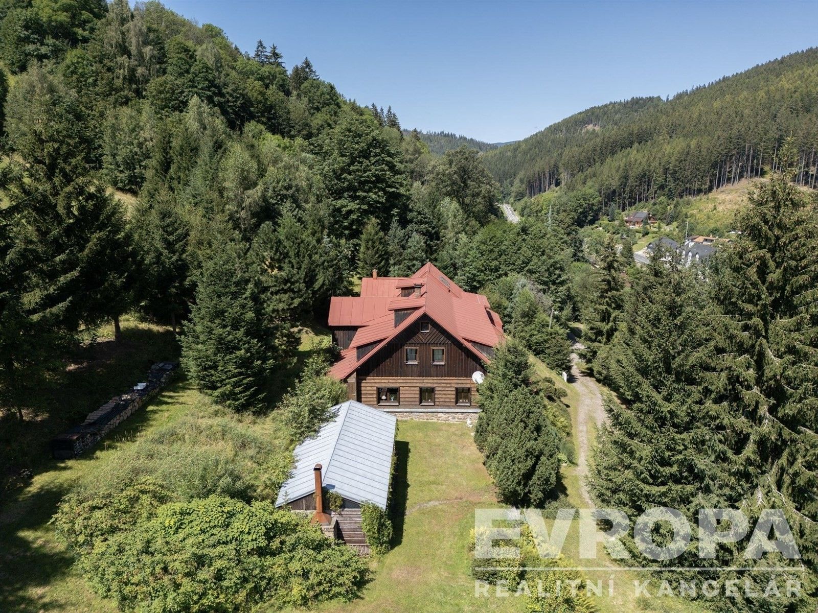 Ostatní, Na stráni, Vrchlabí, 230 m²