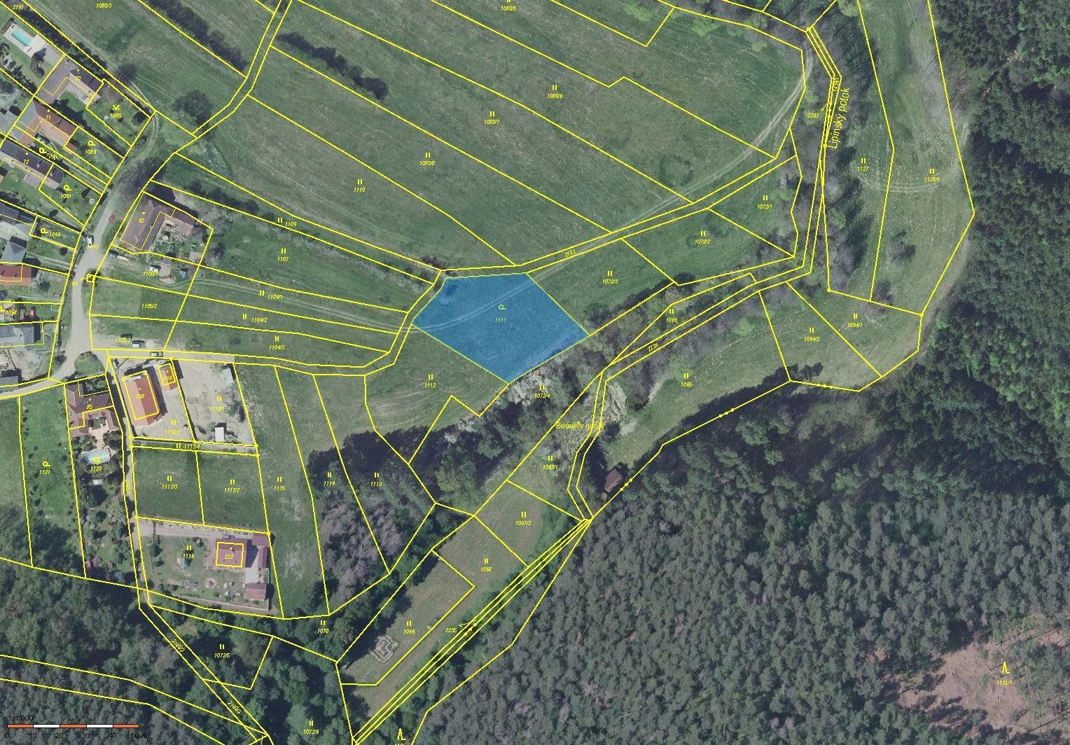 Zahrady, Lipiny u Radošovic, 1 633 m²