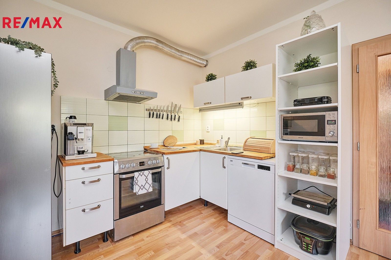 2+kk, Diviznová, Květnice, 58 m²
