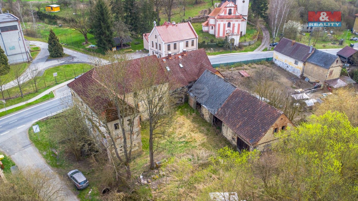 Rodinné domy, Deštná, Dubá, 800 m²