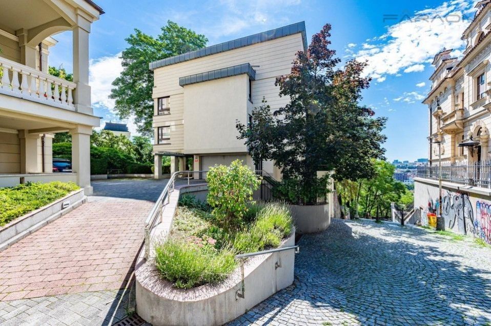 Pronájem byt 4+kk - Jana Masaryka, Praha, 228 m²