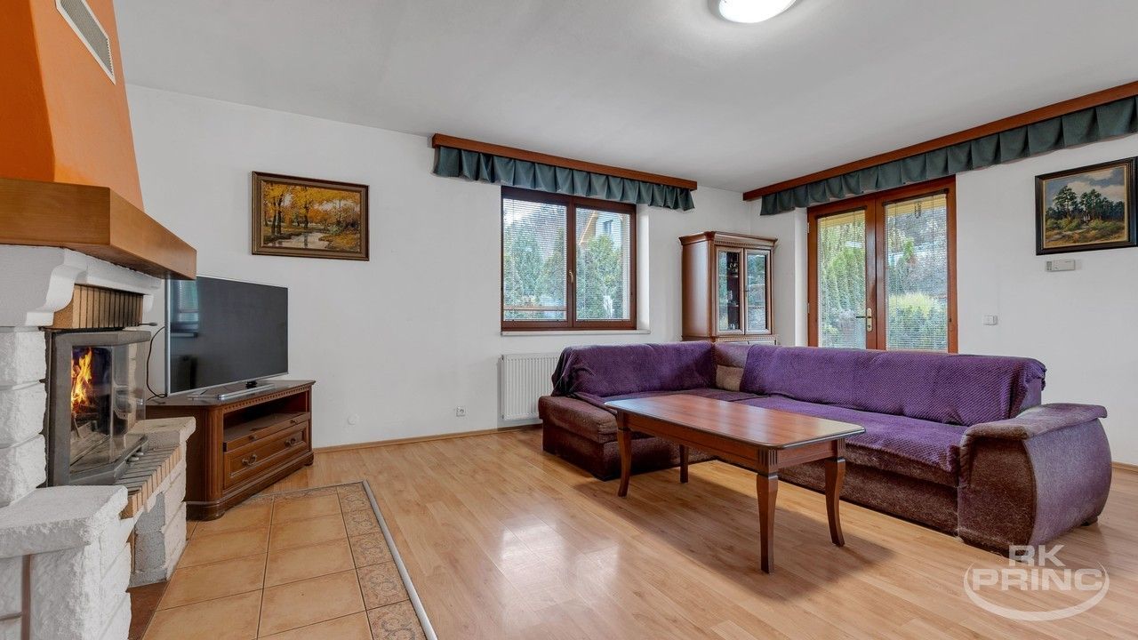 Prodej rodinný dům - Ke Studánce, Tuchoměřice, 202 m²