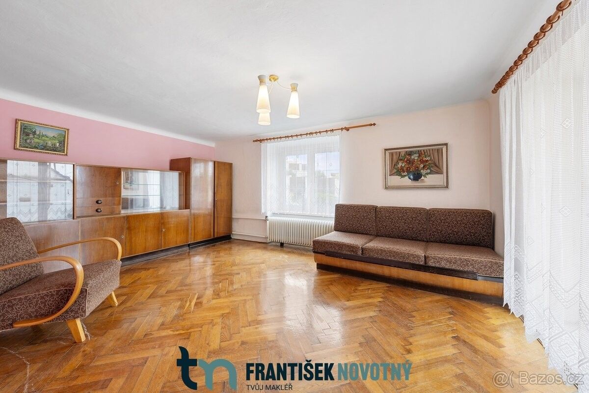 Prodej dům - Miroslav, 671 72, 179 m²