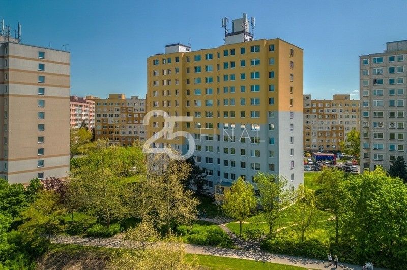 3+1, Praha, 198 00, 76 m²