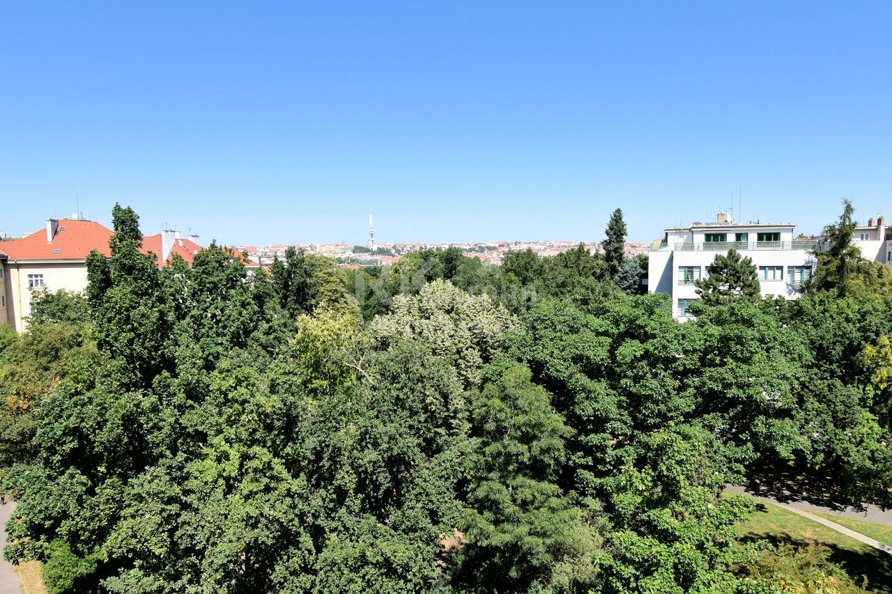 1+1, Na Jezerce, Praha, 41 m²