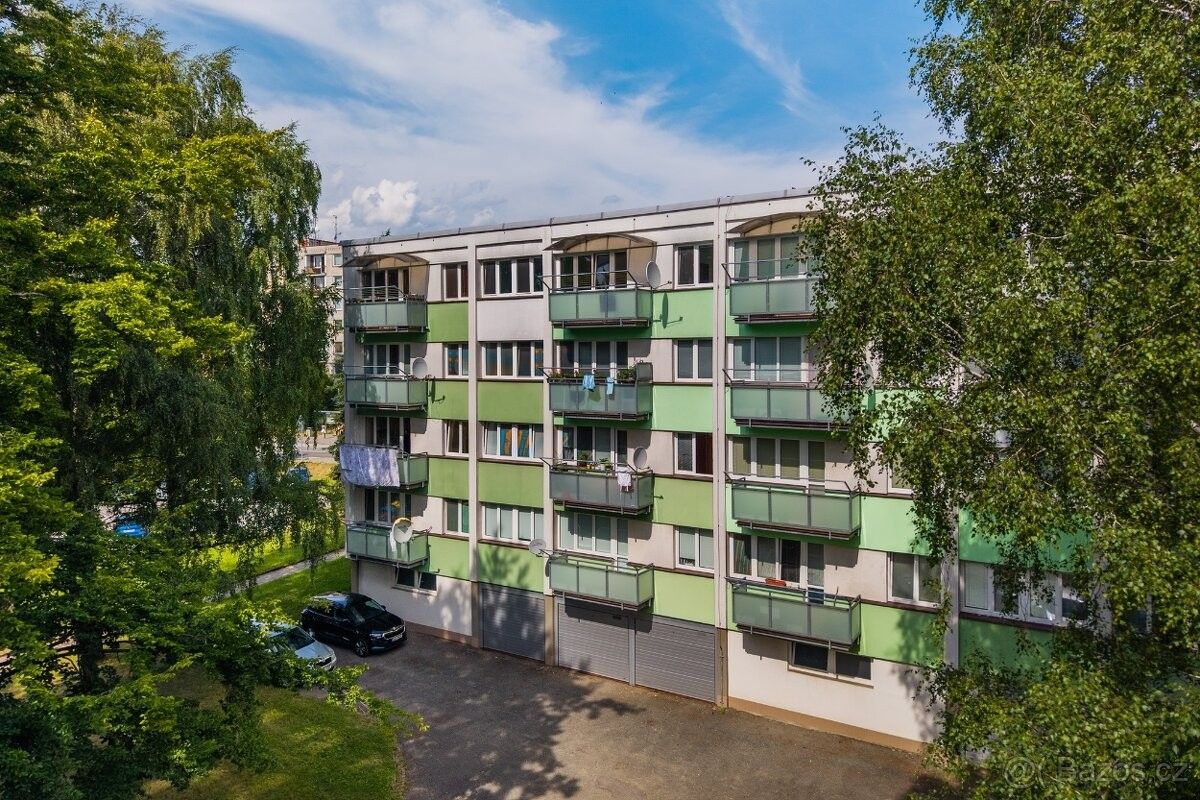 4+1, Náchod, 547 01, 70 m²
