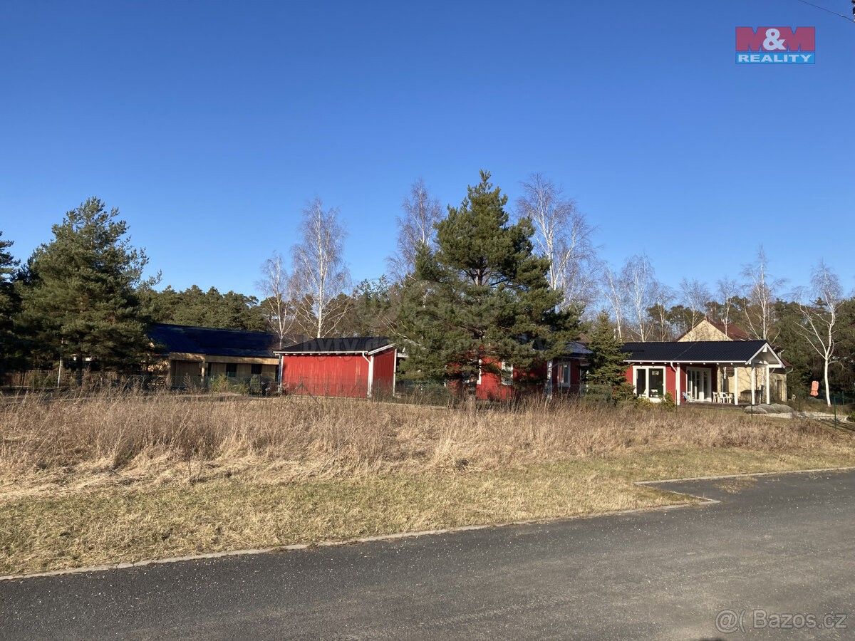 Prodej zahrada - Káraný, 250 75, 375 m²