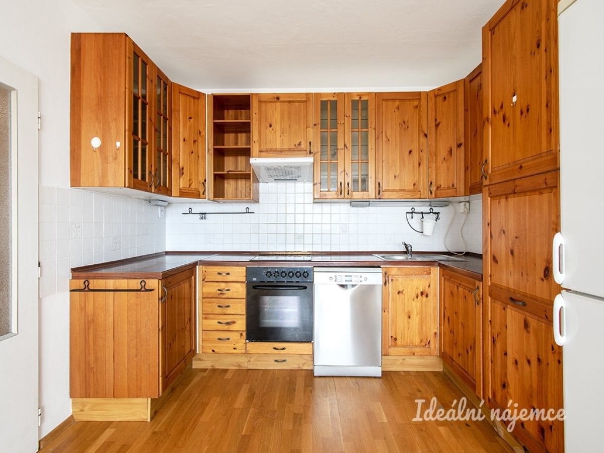 3+kk, Rezlerova, Praha, 65 m²