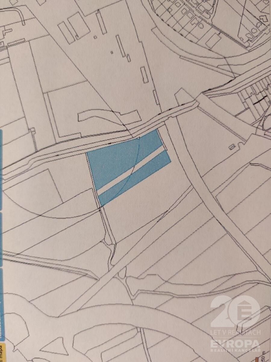Prodej komerční pozemek - Spořice, 11 776 m²