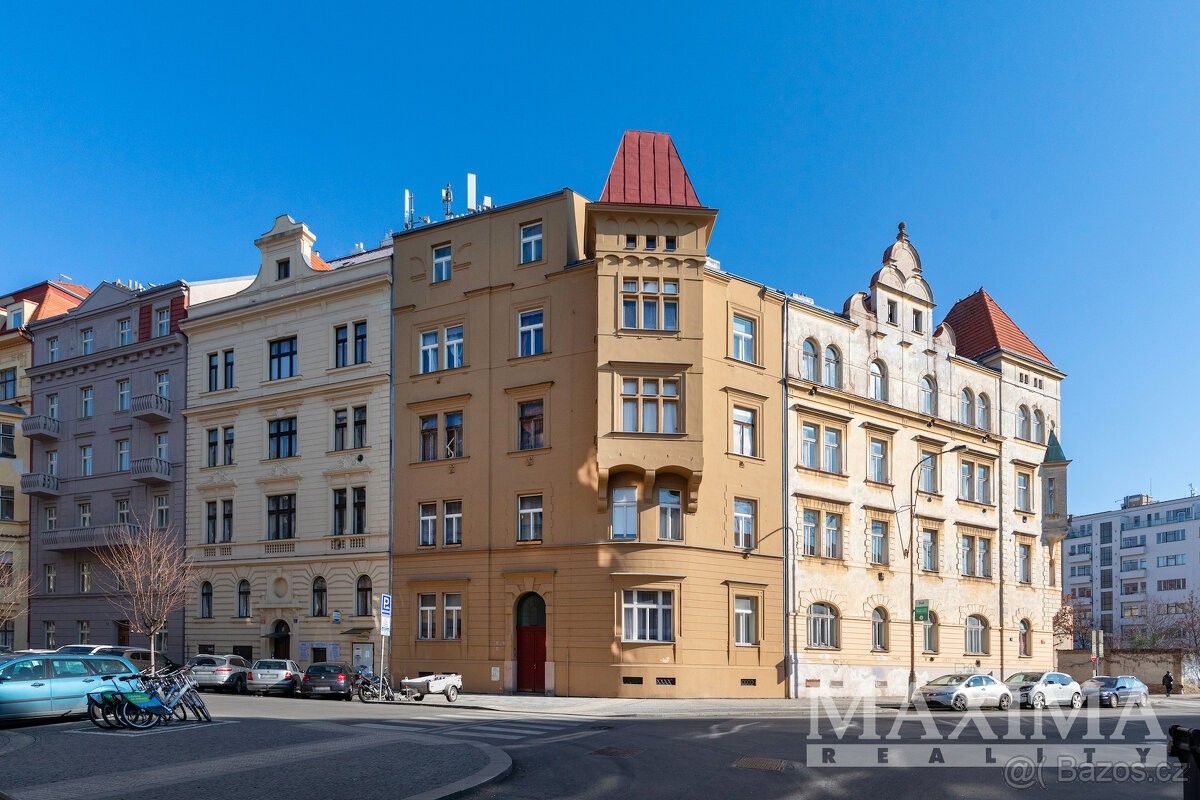 2+1, Praha, 100 00, 76 m²