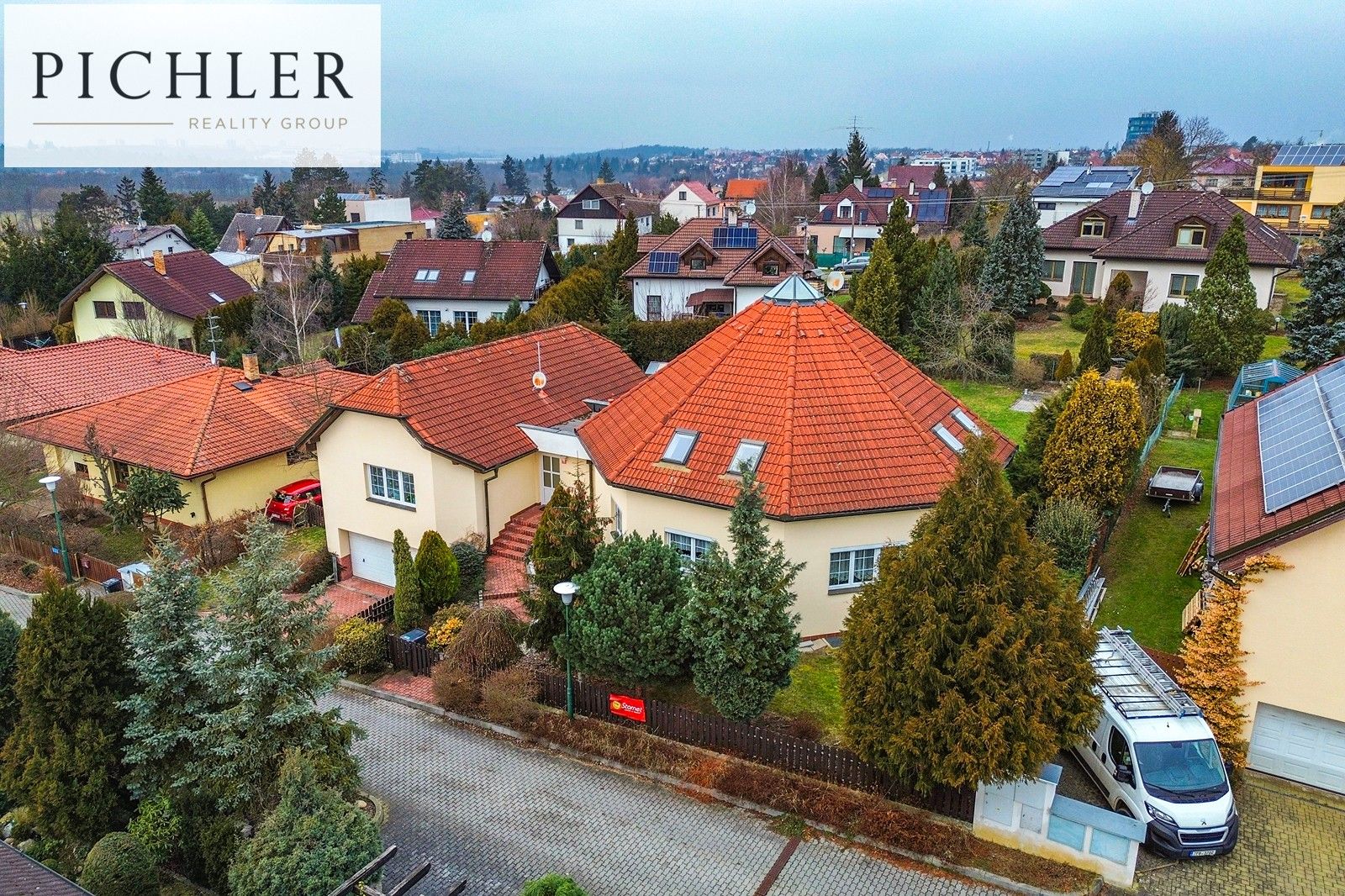Rodinné domy, Na Kovářské stráni, Plzeň, 546 m²