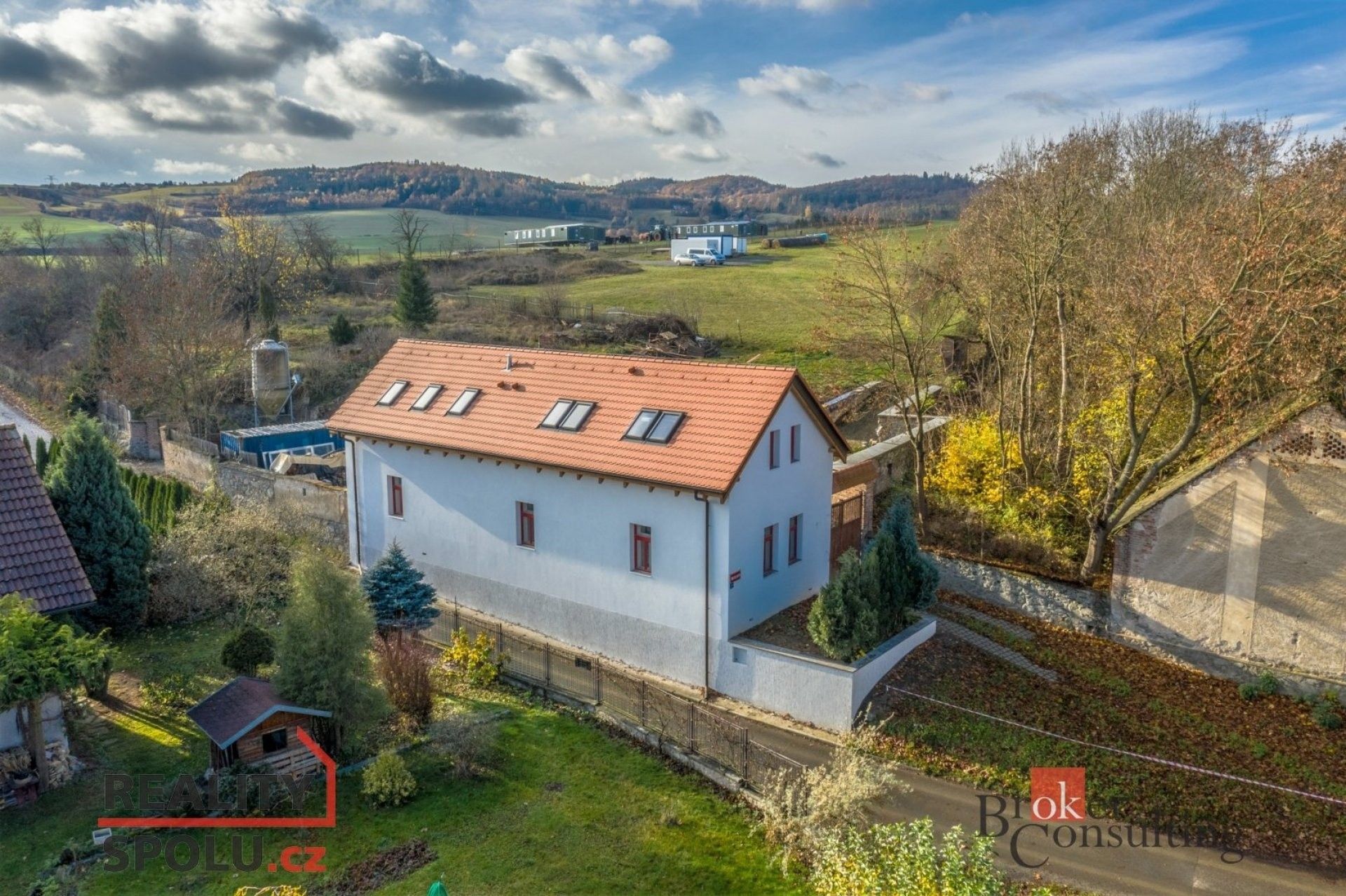 Rodinné domy, Staroknínská, Nový Knín, 157 m²