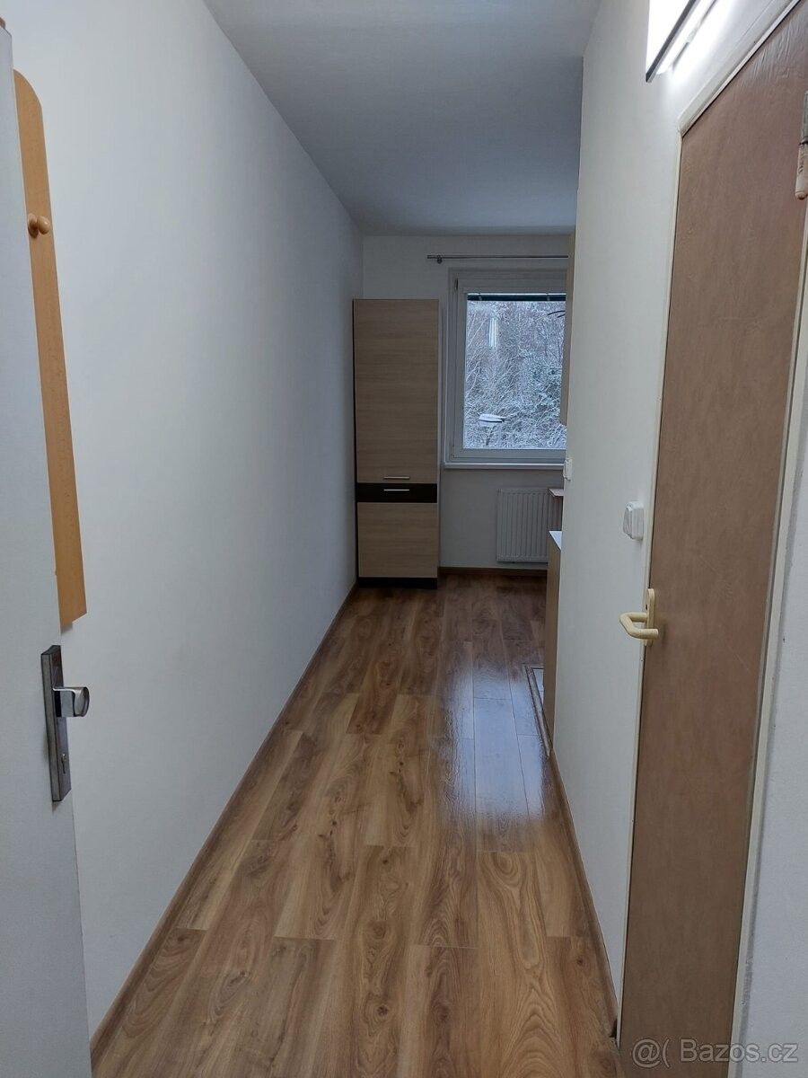 1+1, Kladno, 272 01, 35 m²
