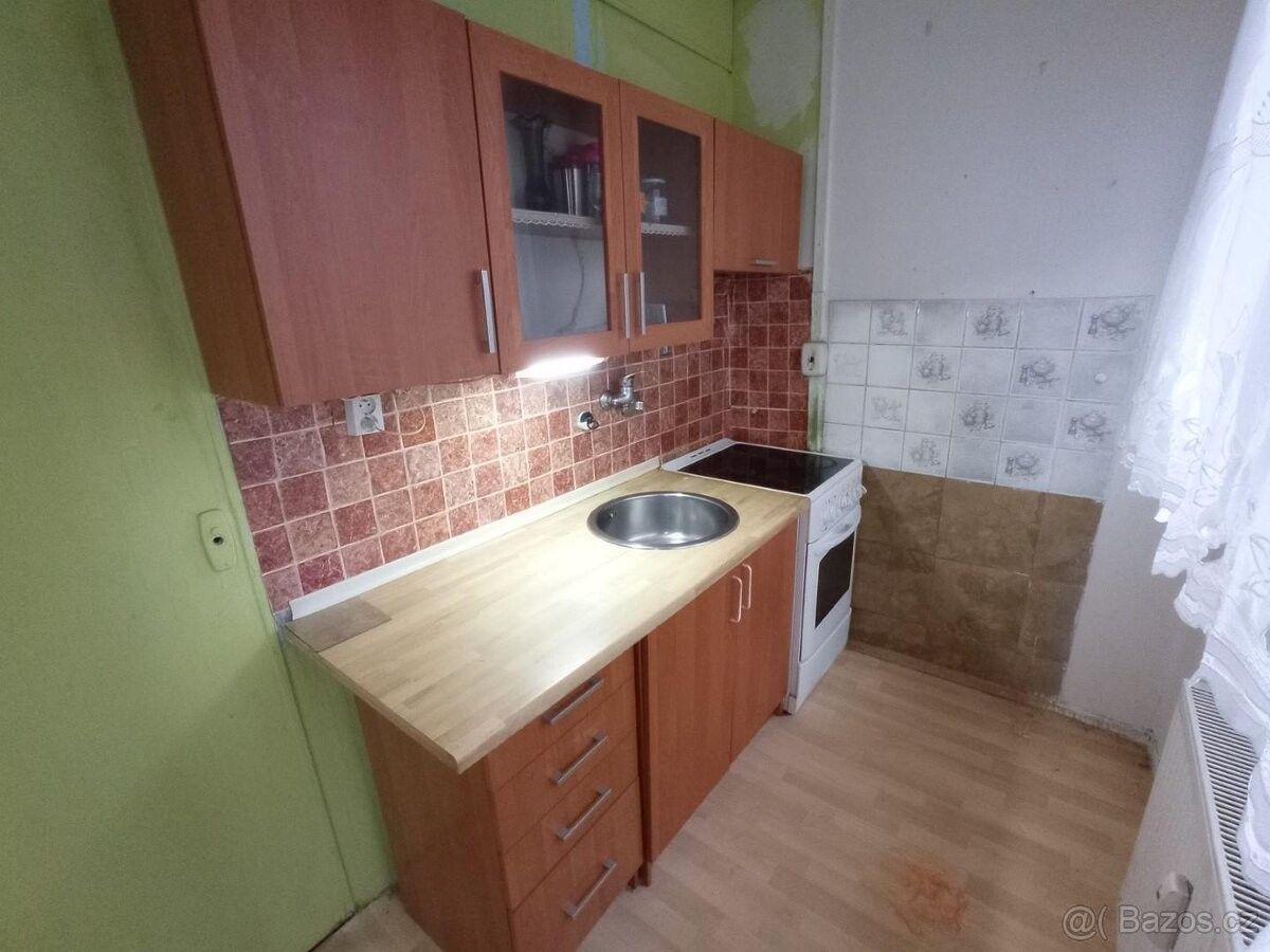 Pronájem byt 1+1 - Most, 434 01, 27 m²