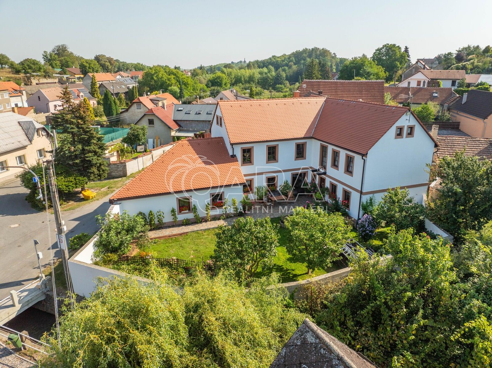 Rodinné domy, V. Moravce, Stehelčeves, 413 m²