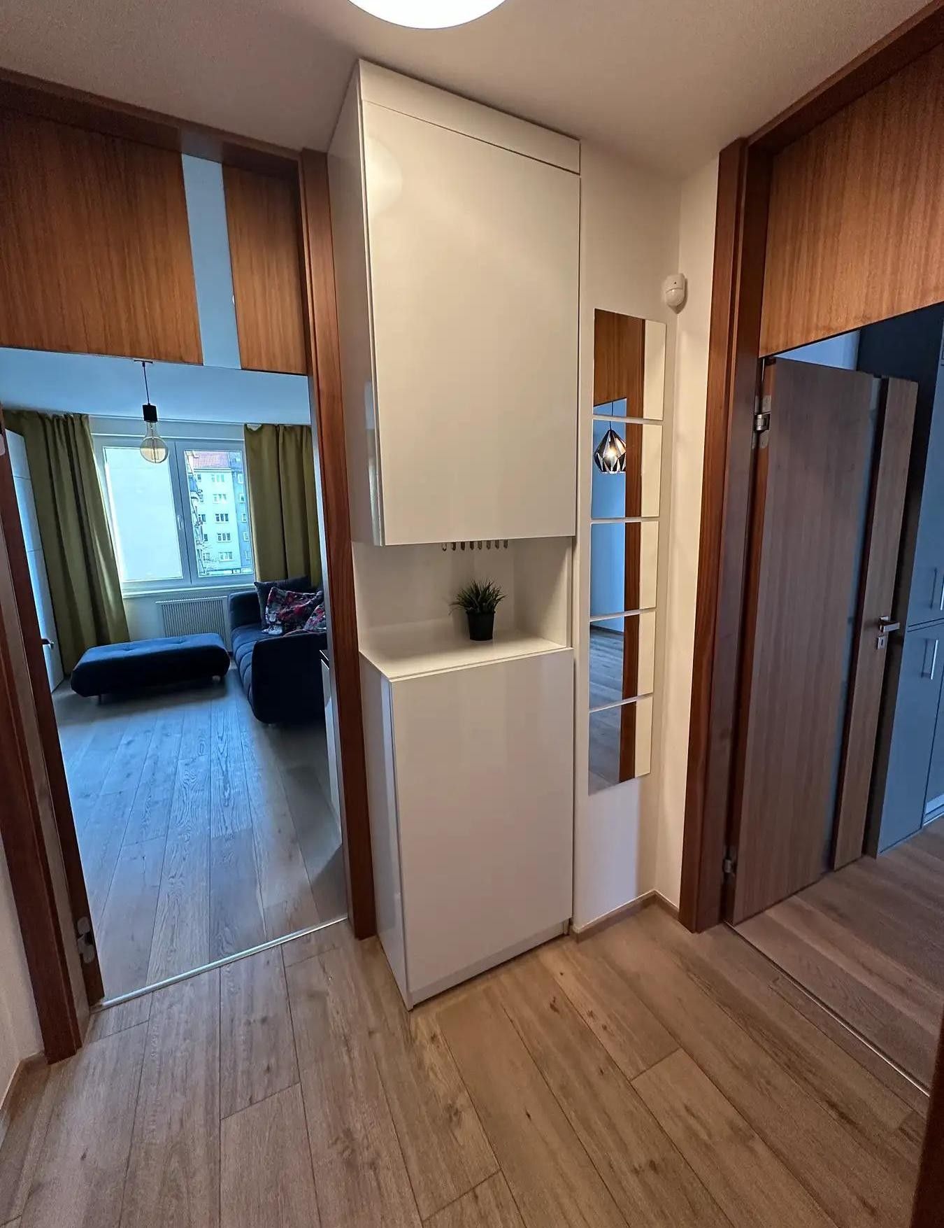 Pronájem byt 2+kk - Matějkova, Praha, 50 m²