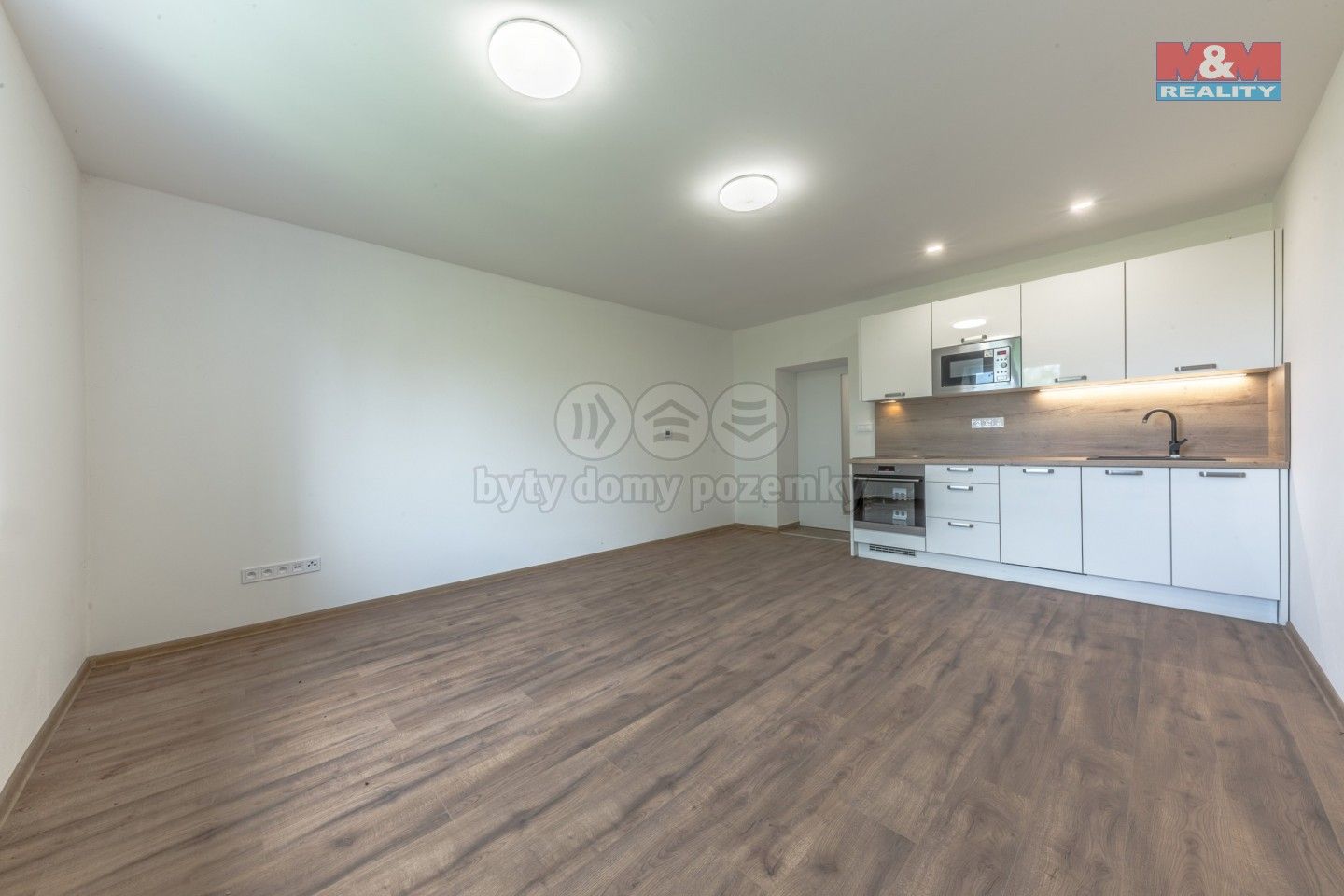2+kk, Pražská, Mělník, 41 m²
