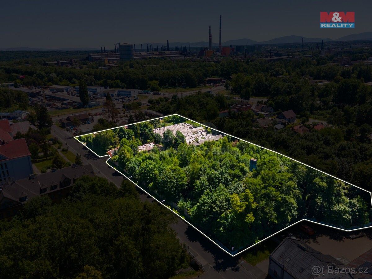 Zahrady, Ostrava, 718 00, 11 113 m²