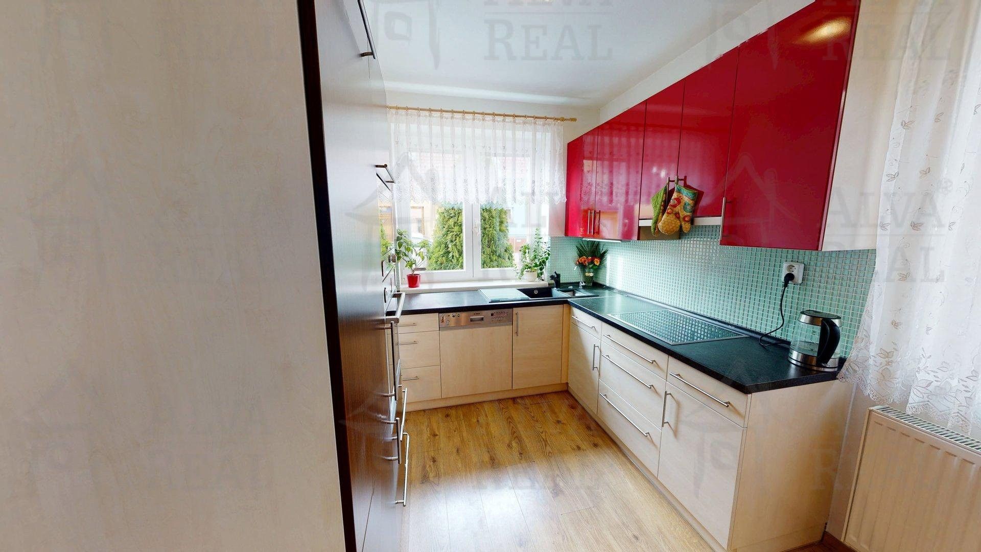 Pronájem rodinný dům - Kaštanová, Rebešovice, 102 m²