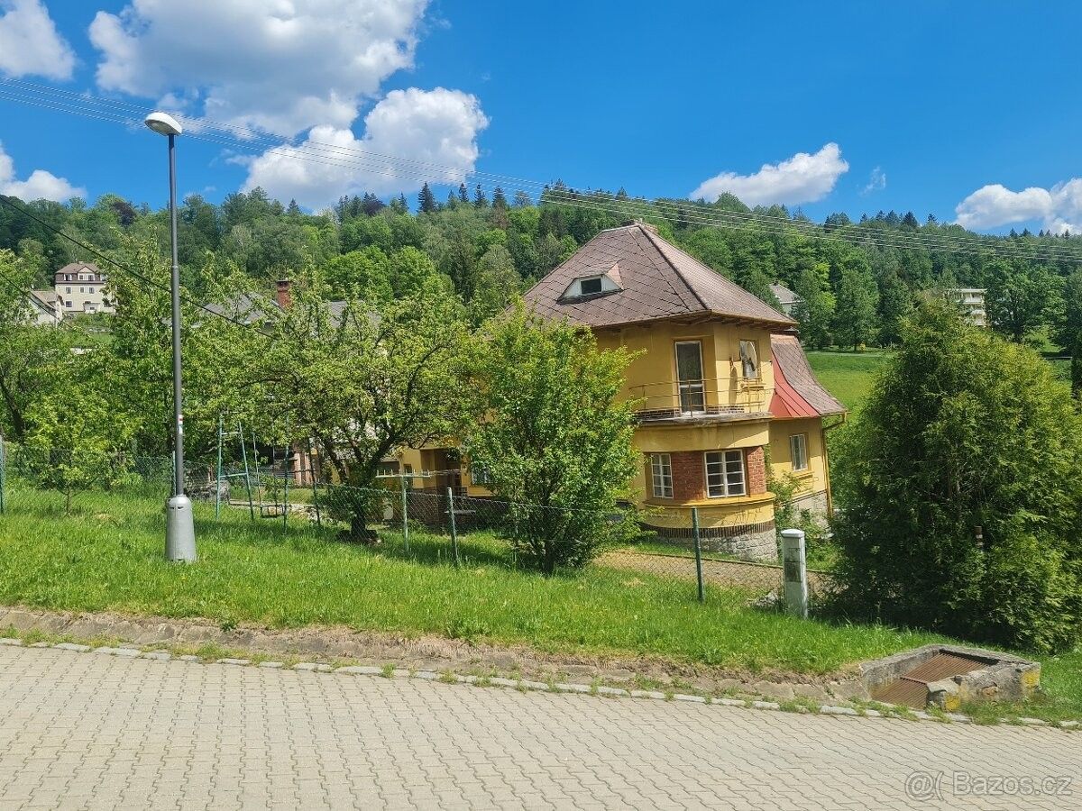 Prodej dům - Česká Ves, 790 81