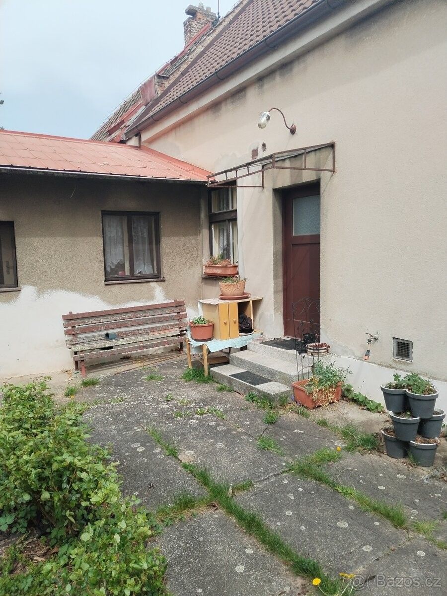 Prodej dům - Hradec Králové, 500 02, 590 m²