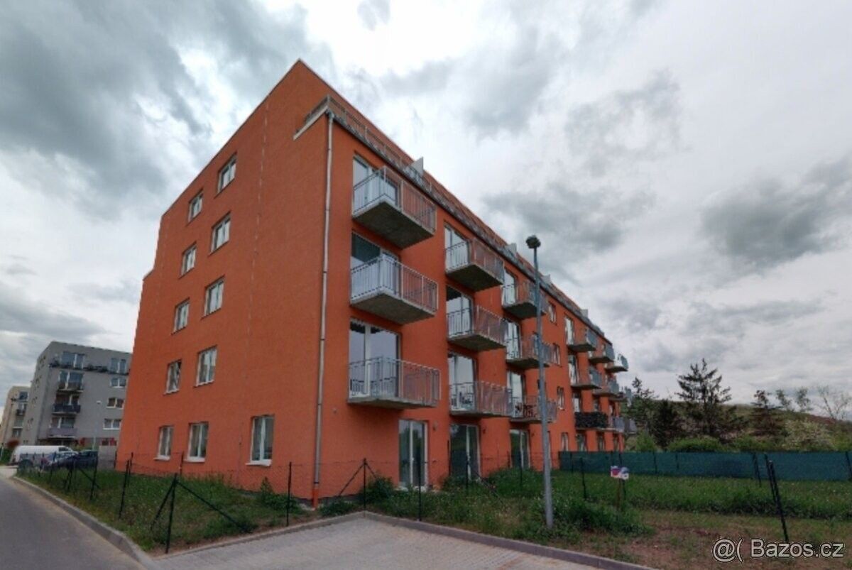 2+kk, Hostivice, 253 01