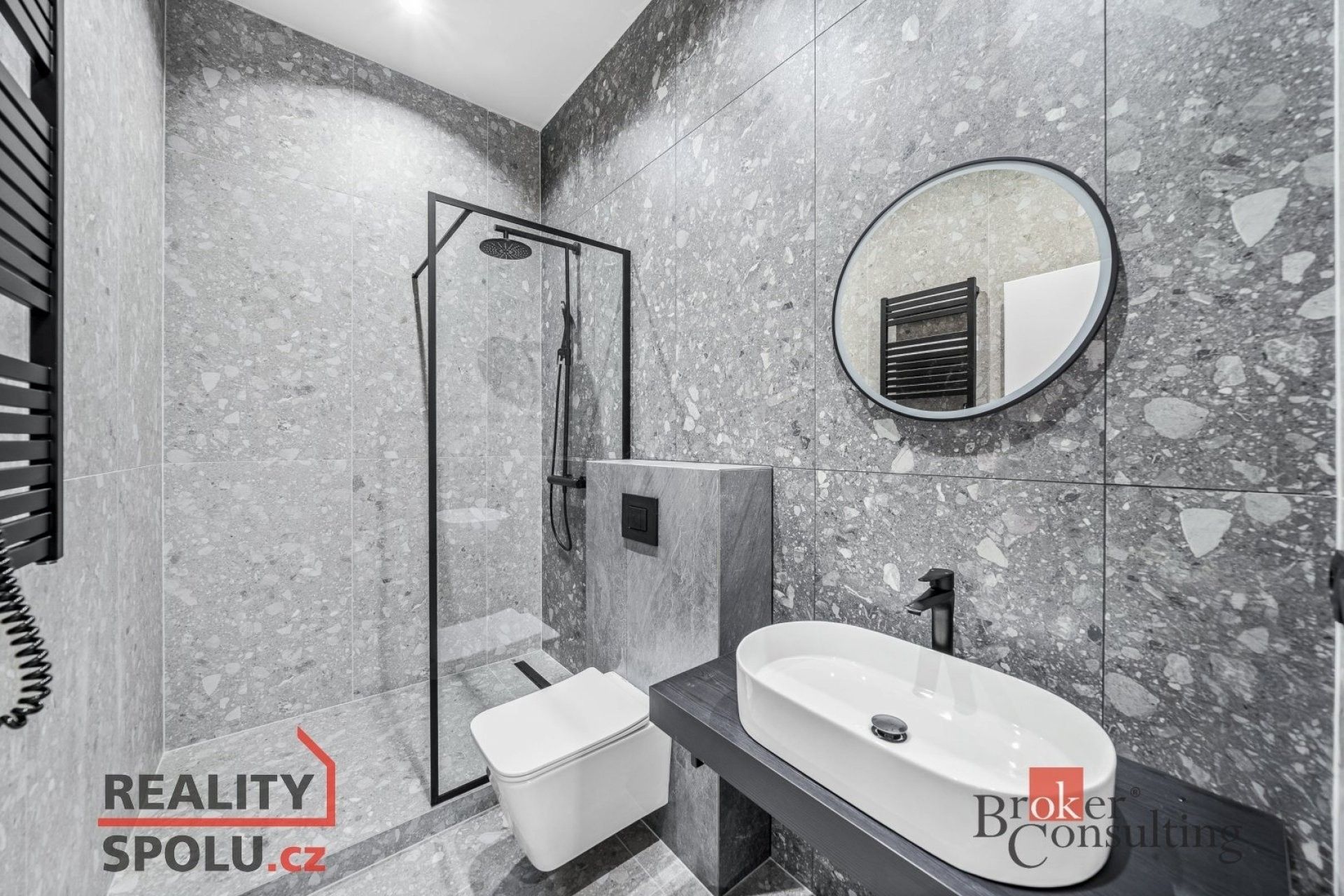 Prodej byt 2+kk - Hořany, 52 m²