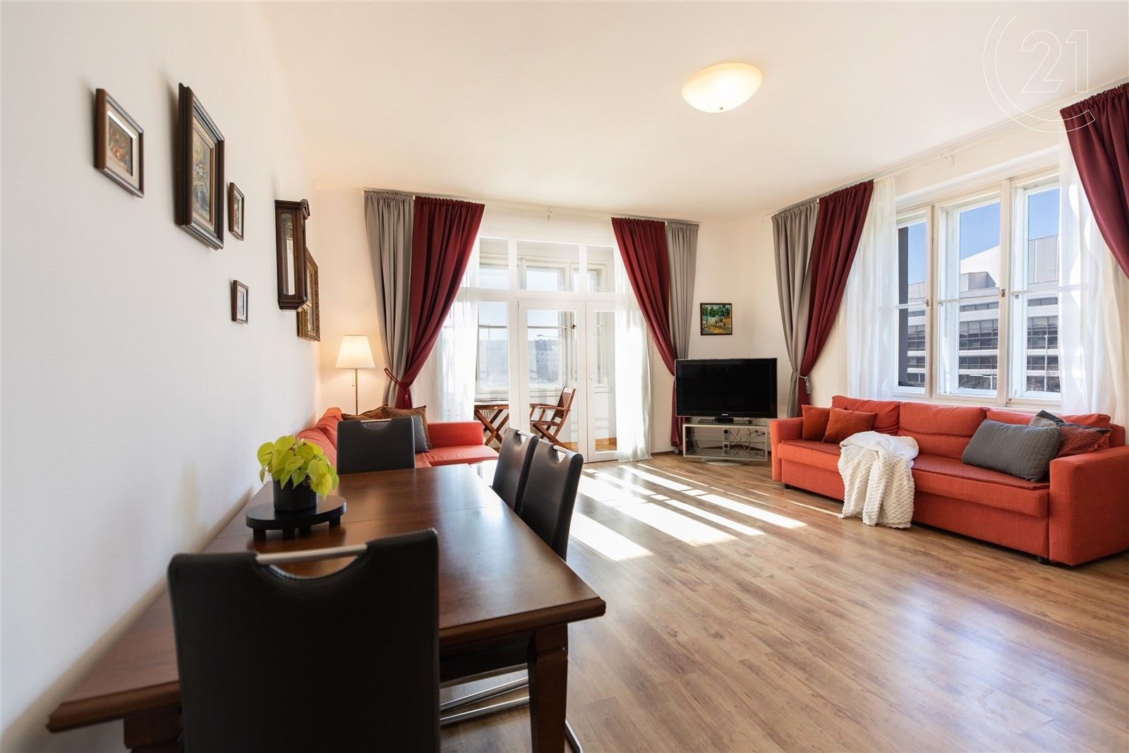 3+kk, 5. května, Praha, 106 m²