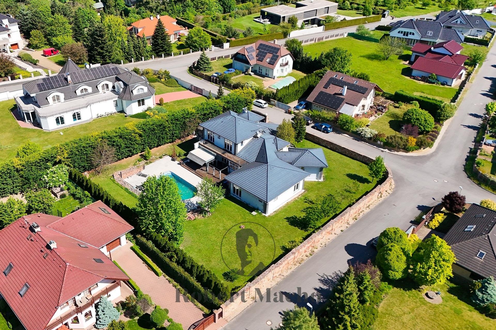 Ostatní, Příčná, Řitka, 372 m²
