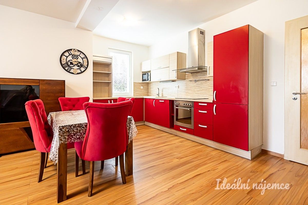 3+kk, Vysokovská, Praha, 110 m²