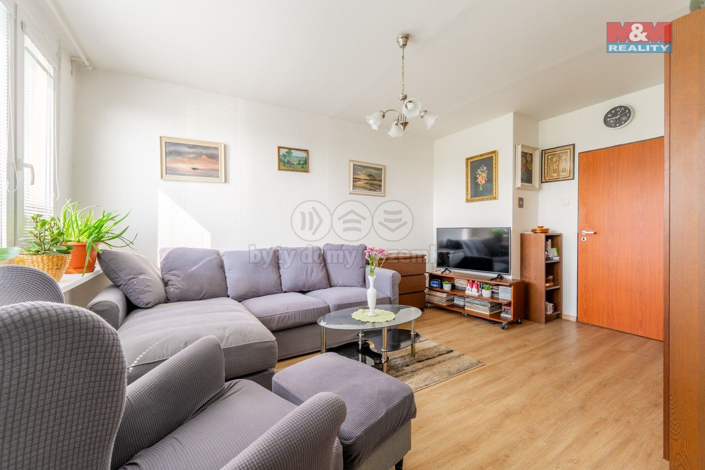 Prodej byt 3+1 - Varnsdorfská, Praha, 52 m²