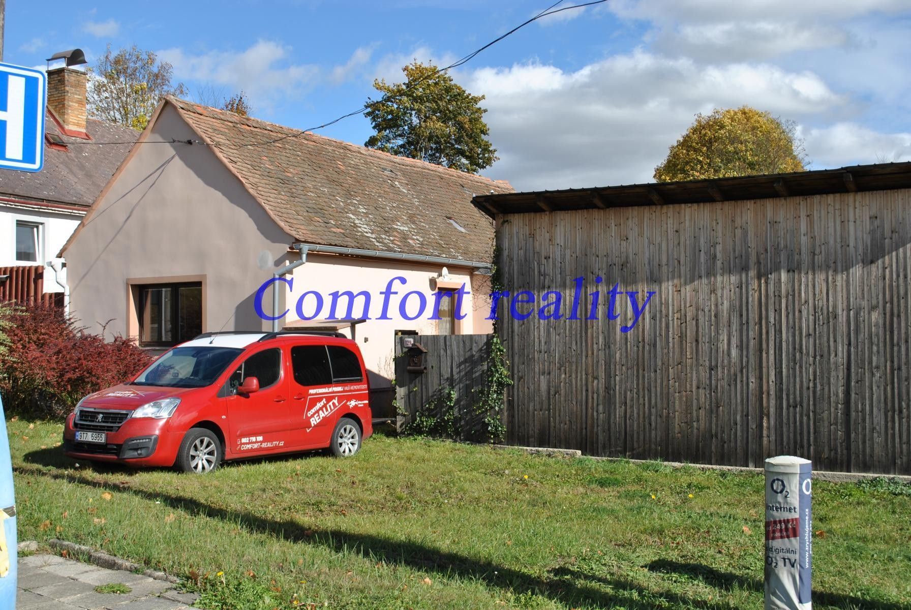Prodej rodinný dům - Staré Hobzí, 200 m²