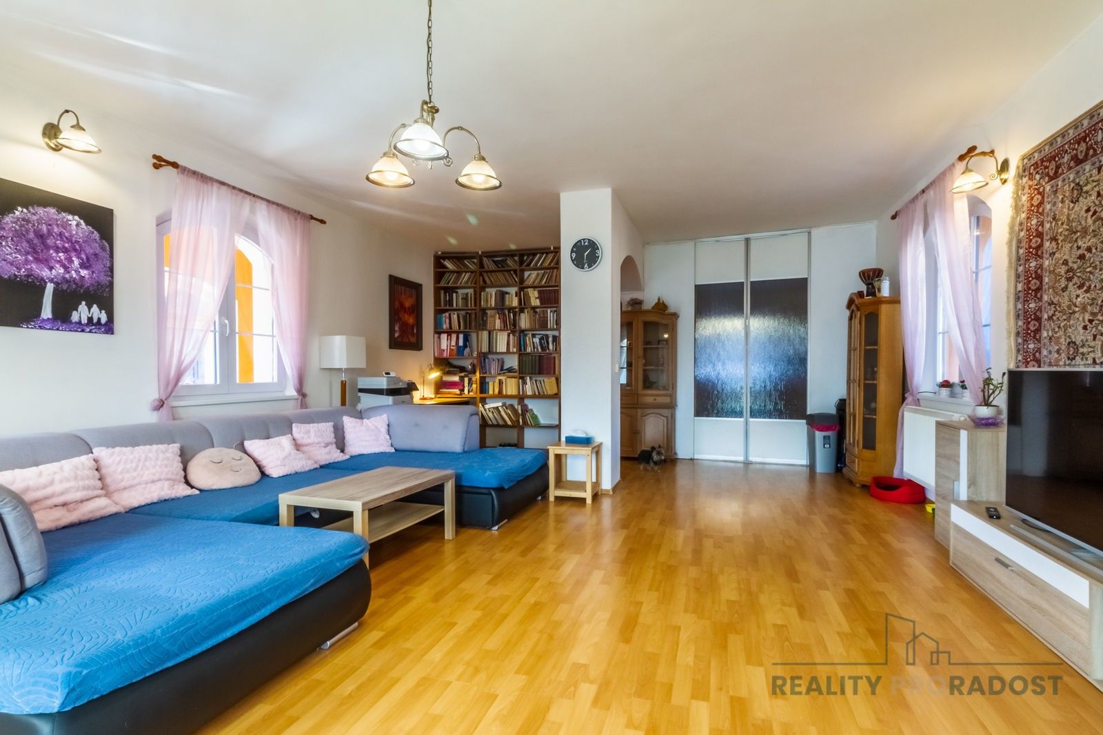 Prodej rodinný dům - Hoštice, Vodochody, 435 m²