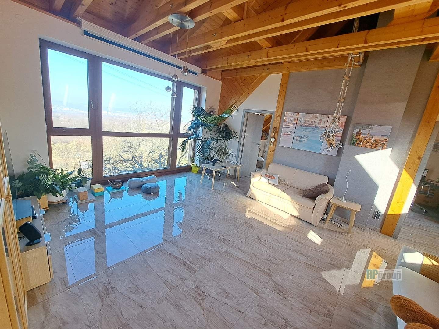 Prodej rodinný dům - Za dálnicí, Praha, 174 m²
