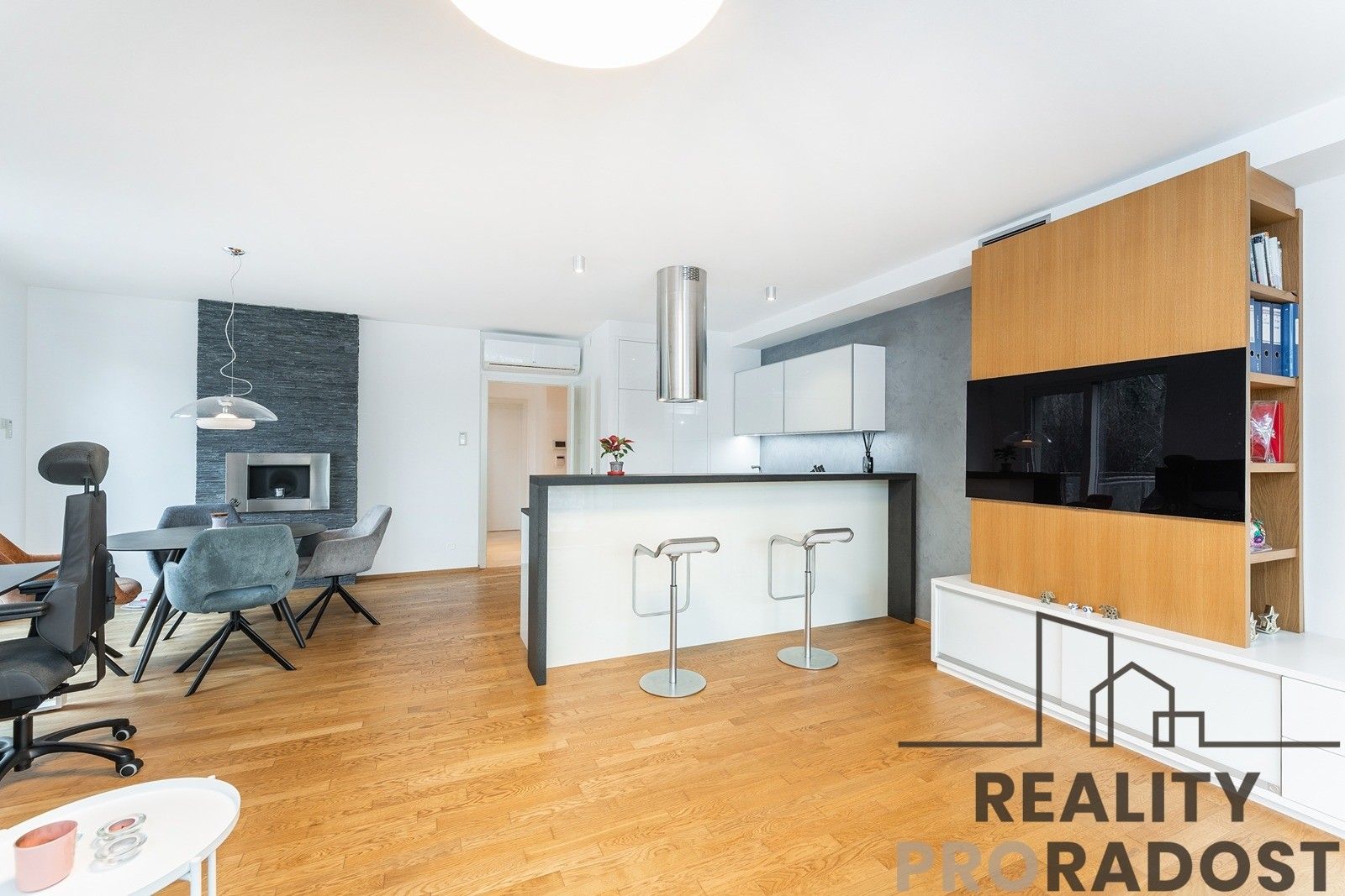 Prodej byt 2+kk - Výhledová, Praha, 68 m²