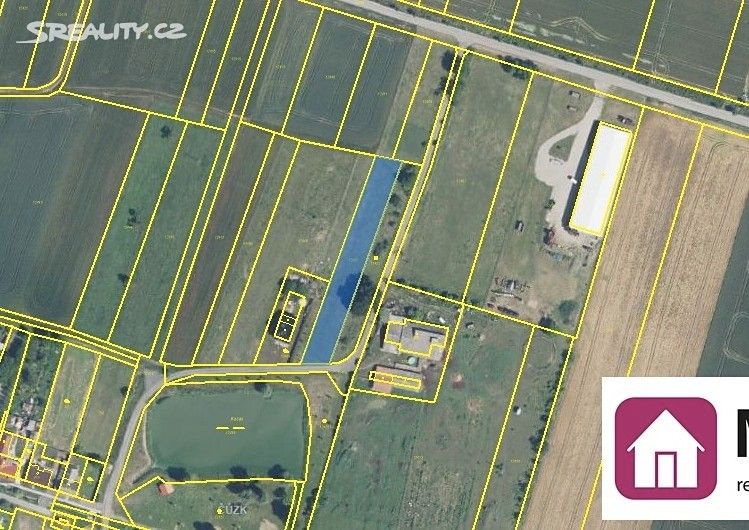 Zahrady, Hrabětice, 671 68, 1 860 m²