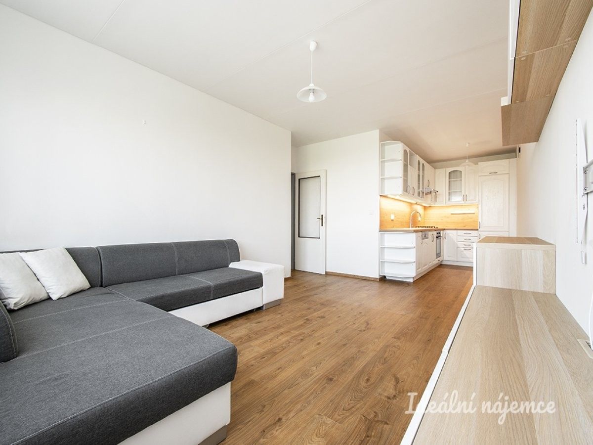 Pronájem byt 3+kk - V jezírkách, Praha, 63 m²