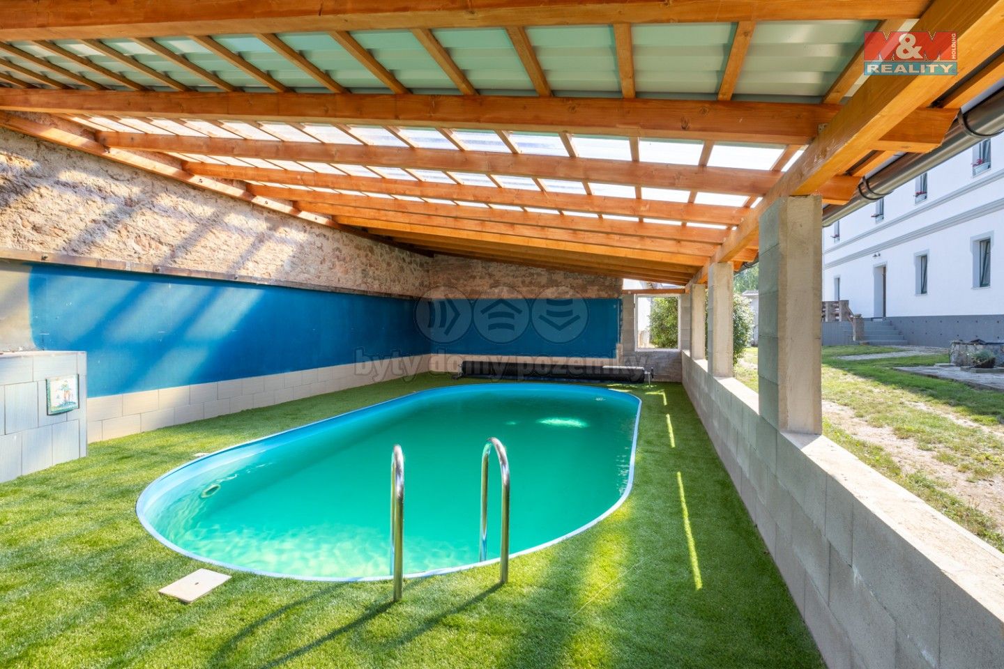 Prodej rodinný dům - Očihovec, Očihov, 500 m²