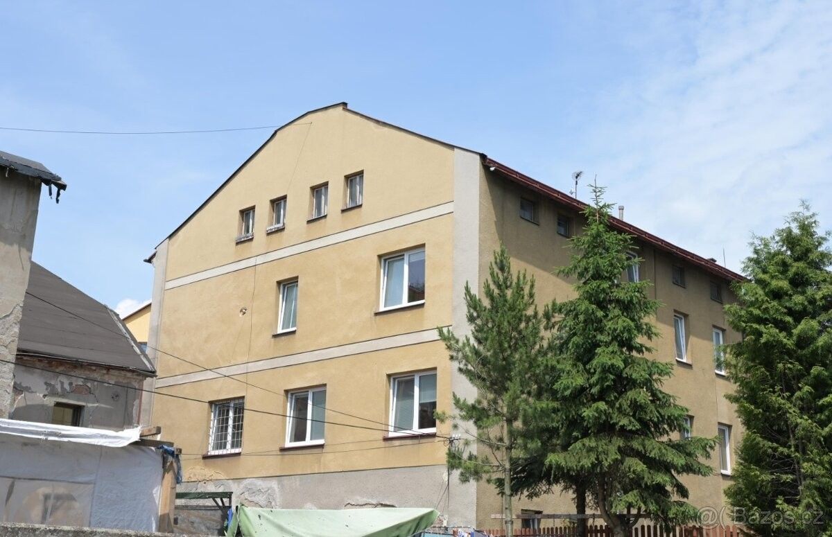 Pronájem byt 2+kk - Úpice, 542 32, 65 m²