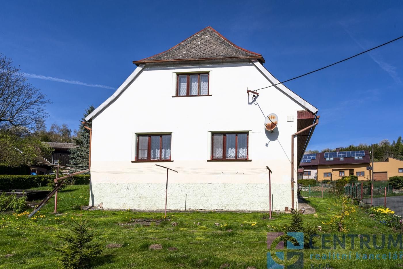Prodej dům - Loučim, 198 m²