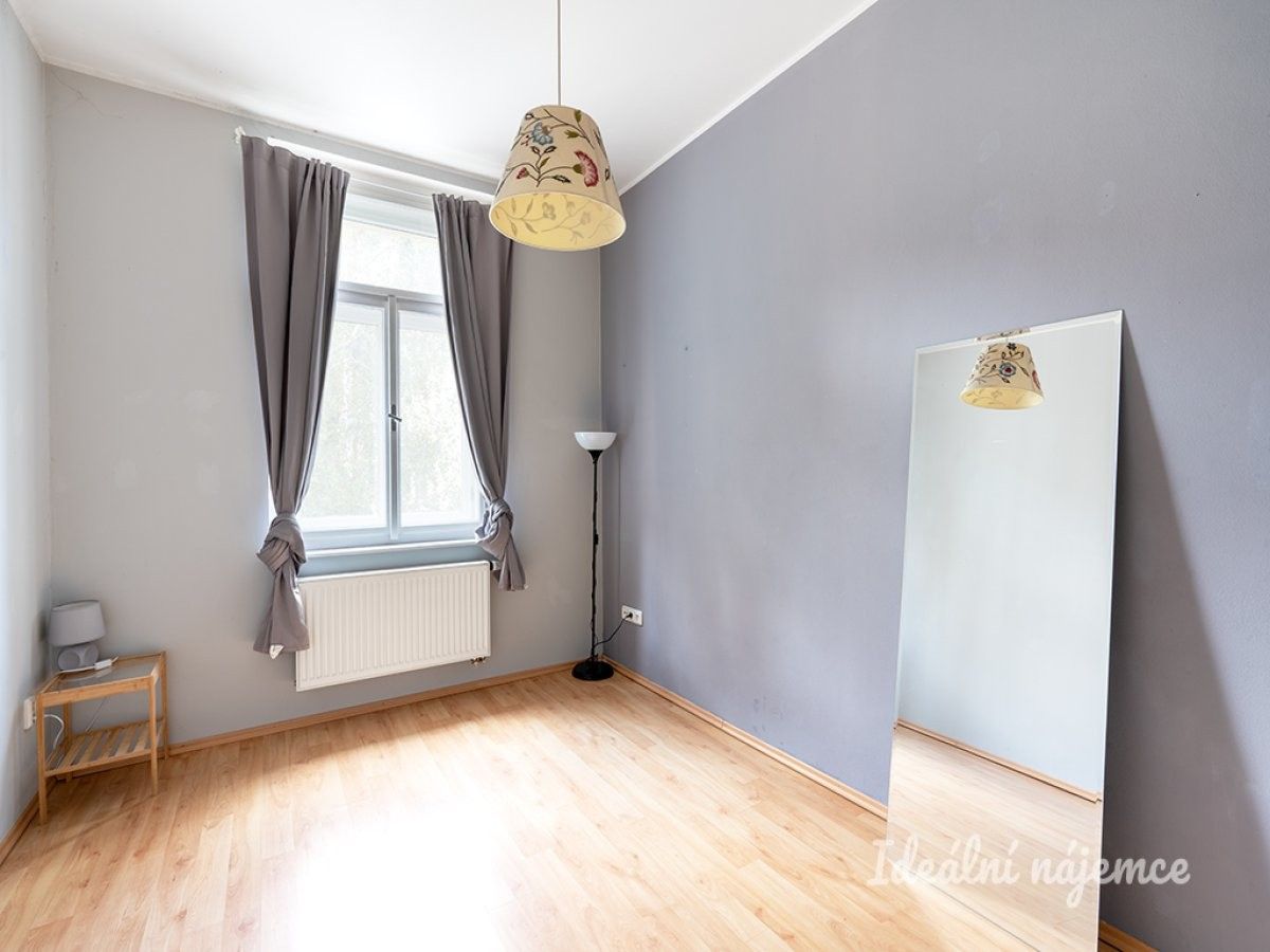 Pronájem byt 3+kk - Roháčova, Praha, 76 m²