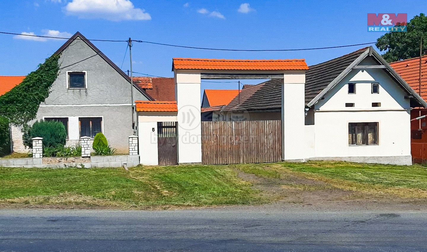 Rodinné domy, Kámen, Křenice, 367 m²