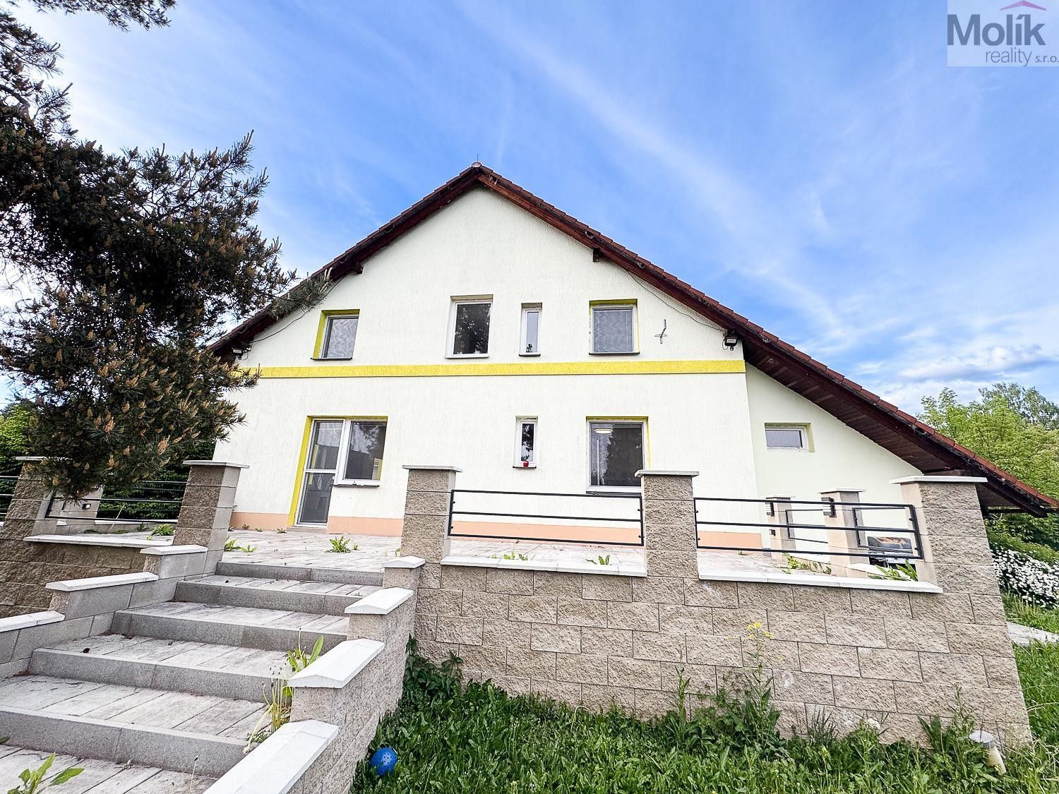 Rodinné domy, Tichá, Dubí, 192 m²