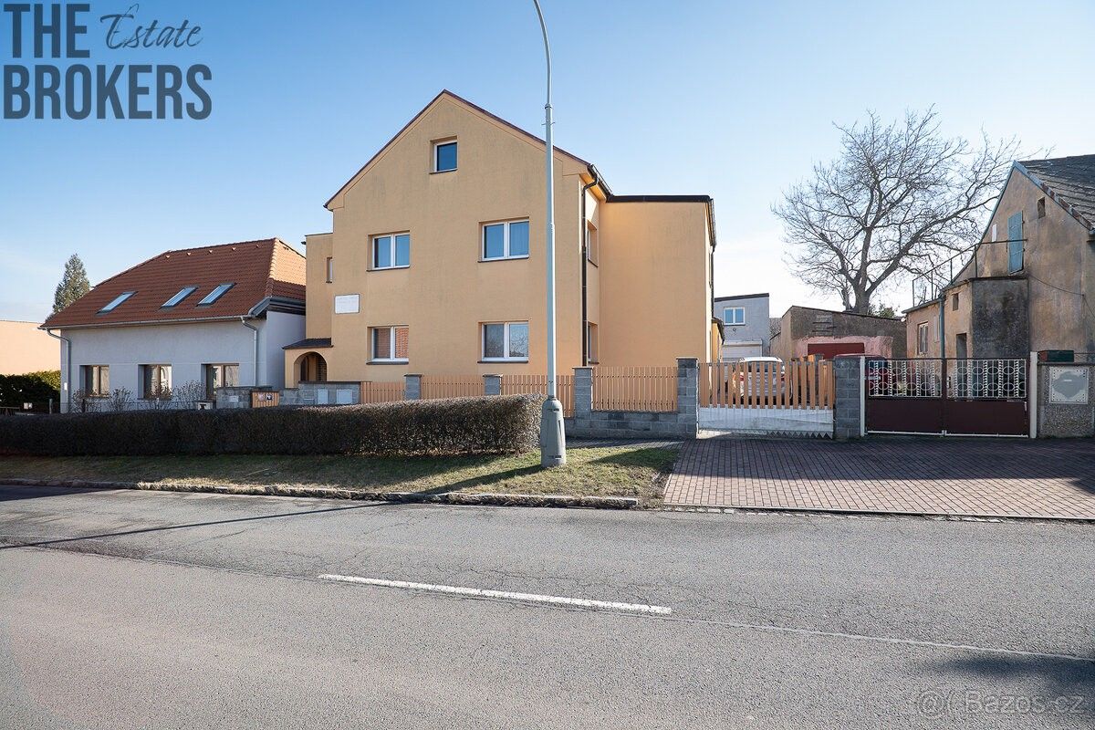 Prodej dům - Praha, 196 00, 172 m²