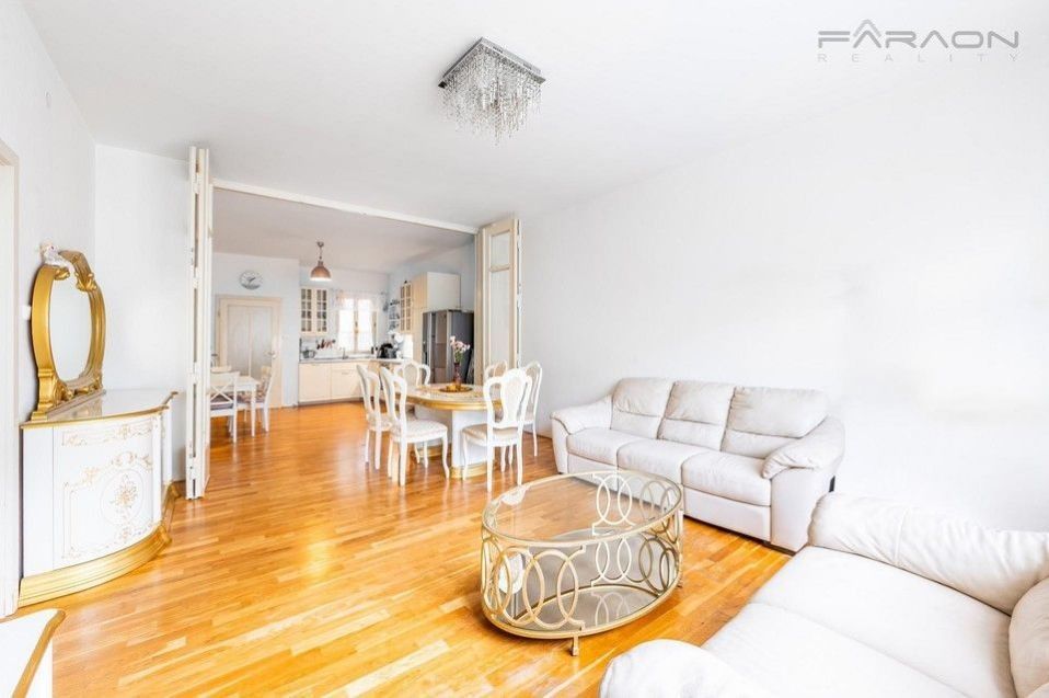 4+1, Stroupežnického, Praha, 101 m²