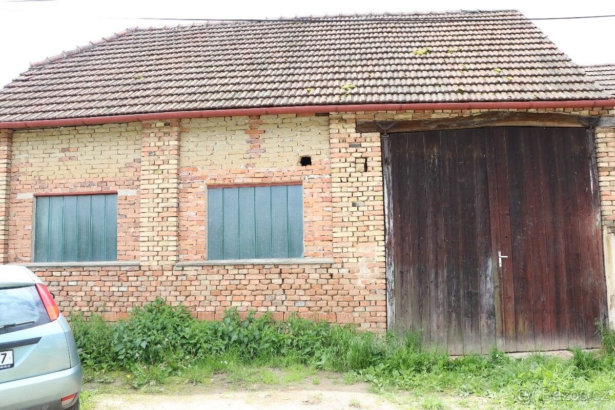 Prodej dům - Diváky, 691 71, 363 m²